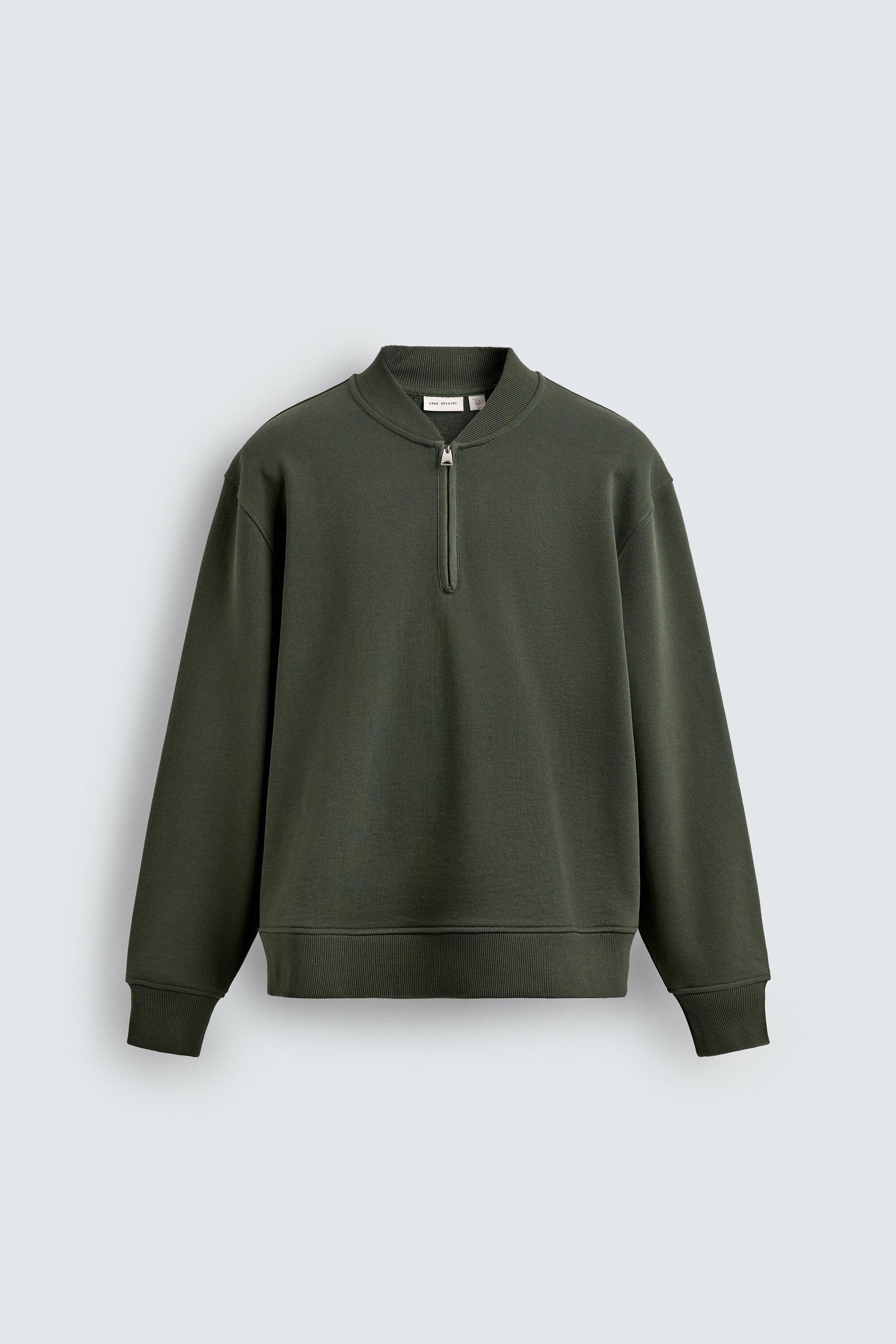 QUARTER-ZIP SWEATSHIRT
